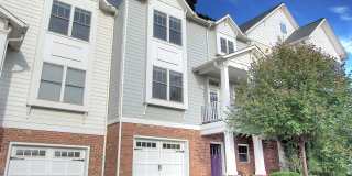 Spacious Brookwood Townhome Near UVA Medical Center Downtown Spacious Brookwood Townhome Near UVA Medical Center Downtown Gallery 1