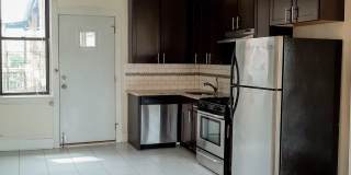 2876-2900 N Clark Gallery 10