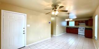*MOVE IN SPECIAL* Convenient & Low-Maintenance Living Near St. Mary’s University! Gallery 4