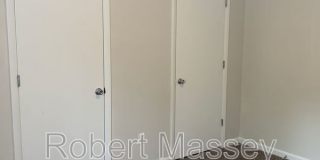 2745 Grinstead Drive Gallery 9