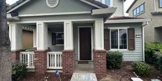 Beautiful 3 Bedroom, 2.5 Bath Mountain House Home Gallery 1