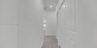 2425 SE 28TH DR Gallery 40