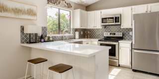 6533 E Grandview Drive Gallery 4