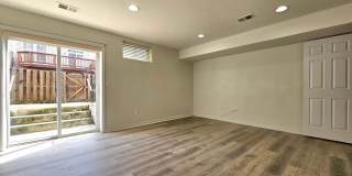 15328 ELIZABETH BURBAGE Loop Gallery 22