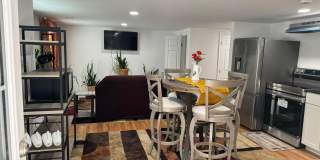 8612 CREEK Court Gallery 3