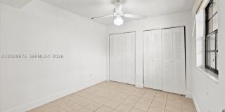 999 Hamilton Dr Gallery 18