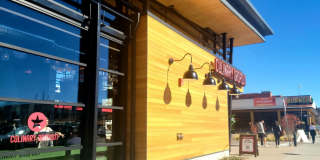 1121 Albion Street Gallery 23