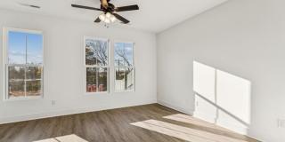 5006 Grayton Alley Gallery 57