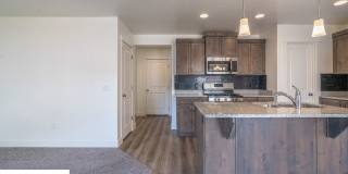Private 4 Bedroom Corner Unit Gallery 48