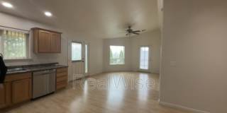 1384 NE Ridge Ave Gallery 7
