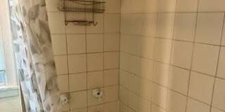 2121 Burdett Avenue Gallery 22