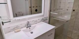 9741 Fontainebleau Blvd Gallery 4