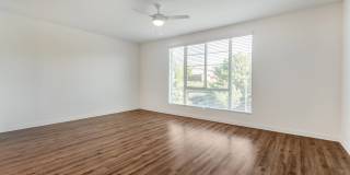 Metro Gateway Gallery 27