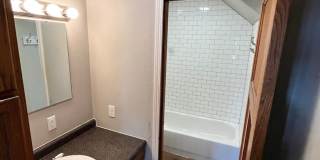 Charming 3 bedroom, 2 bathroom home in the heart of Des Moines, IA Charming 3 bedroom, 2 bathroom home in the heart of Des Moines, IA Gallery 9