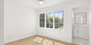 2316 Hill Street Gallery 9