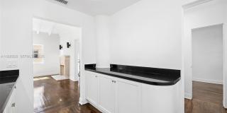 1545 Meridian Ave Gallery 24