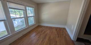 300 SW Broadmoor Avenue Gallery 13