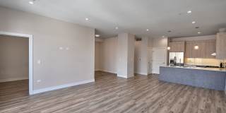 926 E 43rd Street Gallery 4