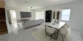 4255 SW 123rd Ter Gallery 5
