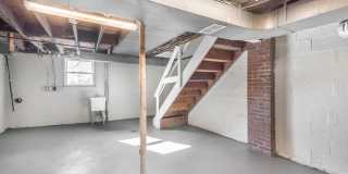 AVAILABLE JULY 1ST! ABSOLUTELY GORGEOUS & RENOVATED 2 bedroom in CASTLE SHANNON! Gallery 8