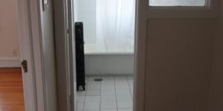 1716 West Albion Avenue Gallery 5