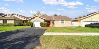 14780 Southwest 139th Court Gallery 33