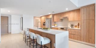 Clara Bay Harbor I Gallery 6