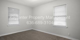 1045 N New Florissant Rd, Florissant, MO 63031 – Move-In Ready & Pet-Friendly! Gallery 11