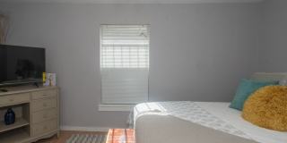 611 Brunswick Gallery 26