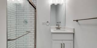 2026 N Damen Gallery 4