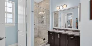 184 W Bay Cedar Cir Gallery 31