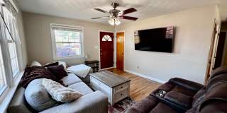 Charming 3 bedroom located in the heart of Chesapeake Gallery 4