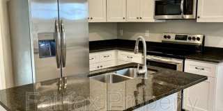 724C Liberty St. Gallery 5