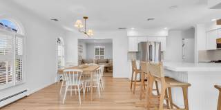 217 Howe Street Gallery 11