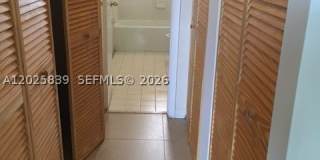 9351 FONTAINEBLEAU BL Gallery 4