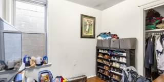238 W GIRARD Avenue Gallery 9