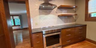 REDUCED Grandin Court Tudor with 3 Bedrooms and 2.5 Baths - EV Charging Station REDUCED Grandin Court Tudor with 3 Bedrooms and 2.5 Baths - EV Charging Station Gallery 28