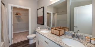 Attain at Towne Centre Gallery 18