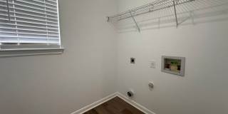 Recent Remodeled, Two Story 4 Bedrooms 2.5 Bathrooms Home for Rent in Prime West of Elgin, Texas, Cul-De-Sac, easy access to 290 and 95. Gallery 23