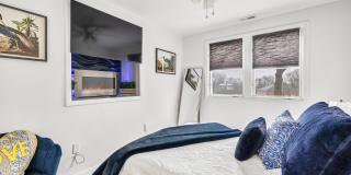 110 Grenelle Street Gallery 12