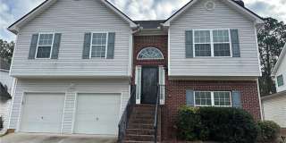 1943 Oakbluff Drive Gallery 1