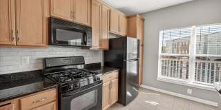 1811-B WHEYFIELD DR #11-B Gallery 19