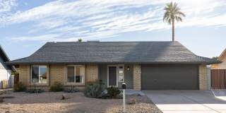 709 West Vaughn Street Gallery 1