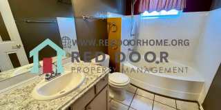 3 bedroom Condo in ideal location Gallery 14