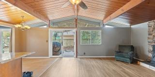 Adorable 3 Bedroom 2 Bathroom Single Story Family Home Gallery 33