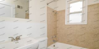 9528 Ridge Avenue Gallery 11