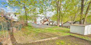 185 Ford Avenue Gallery 7