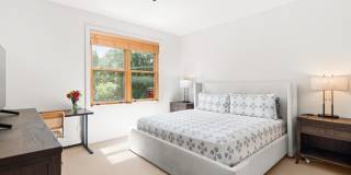 227 Midland Avenue Gallery 4