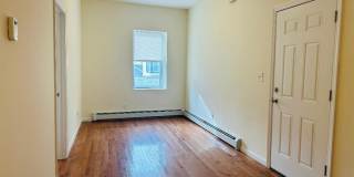 16 Schneider Avenue Gallery 3