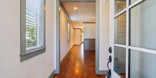 717 Stockell Street Gallery 25